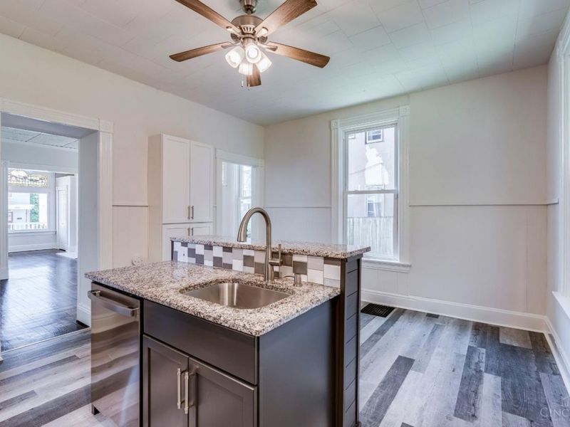 3623 Wabash Avenue, Cincinnati, OH 45207 Photo 23