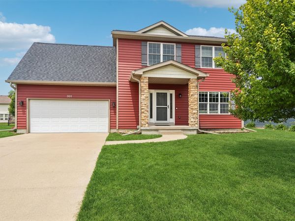 301 NW 10th Circle, Grimes, IA 50111