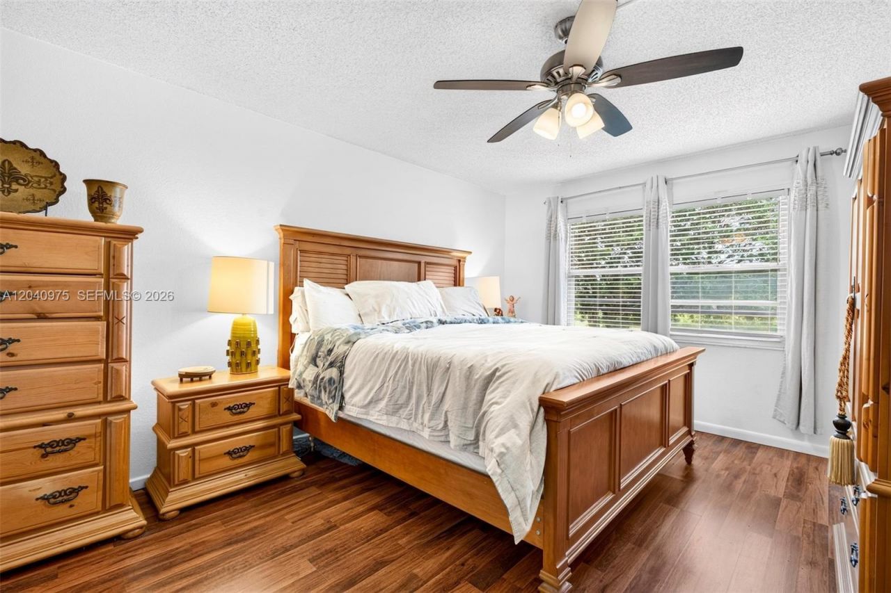 300 SW 130th Ter, Unit 206B, Pembroke Pines, FL 33027 Photo