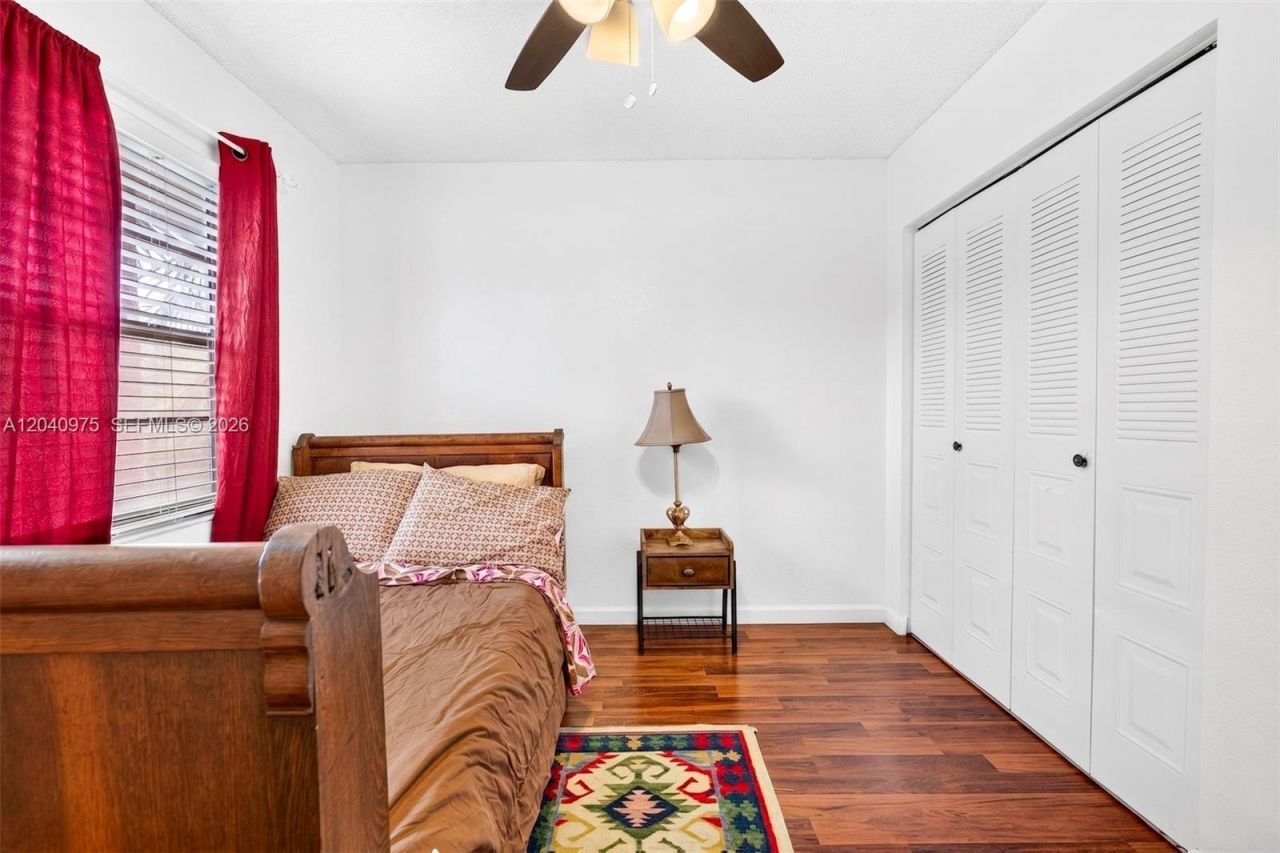 300 SW 130th Ter, Unit 206B, Pembroke Pines, FL 33027 Photo