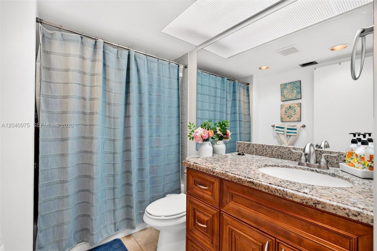 300 SW 130th Ter, Unit 206B, Pembroke Pines, FL 33027 Photo