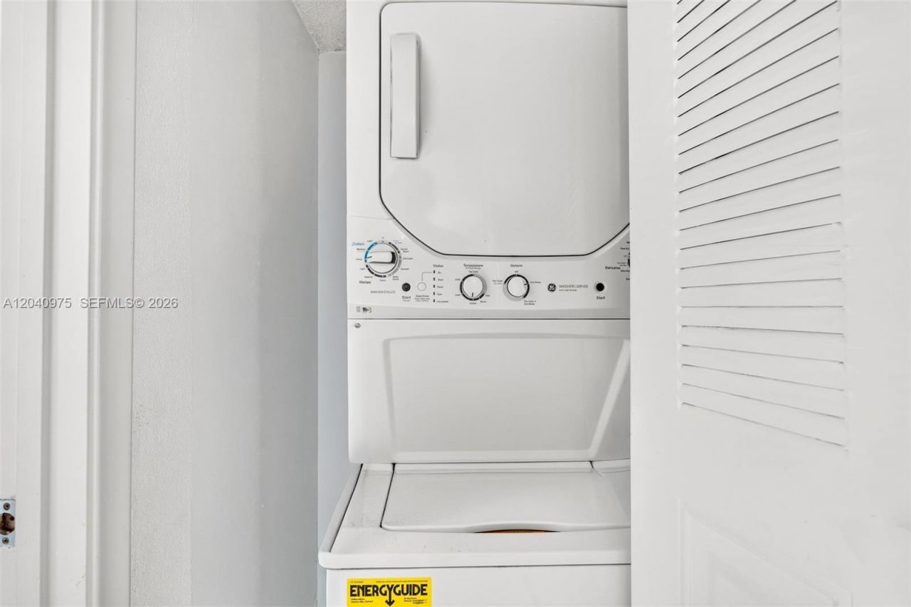 300 SW 130th Ter, Unit 206B, Pembroke Pines, FL 33027 Photo