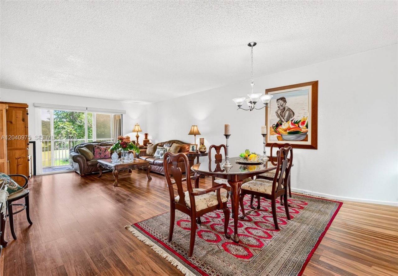 300 SW 130th Ter, Unit 206B, Pembroke Pines, FL 33027 Photo