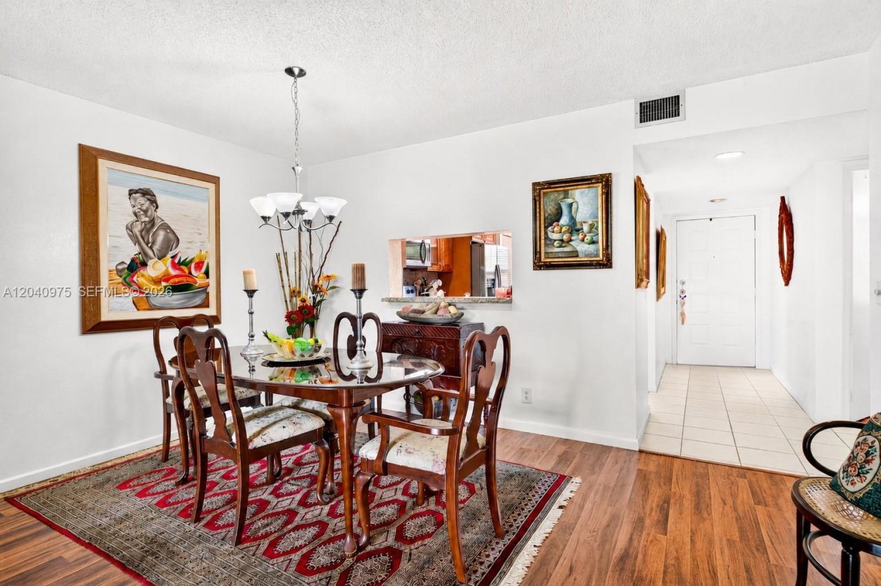 300 SW 130th Ter, Unit 206B, Pembroke Pines, FL 33027 Photo