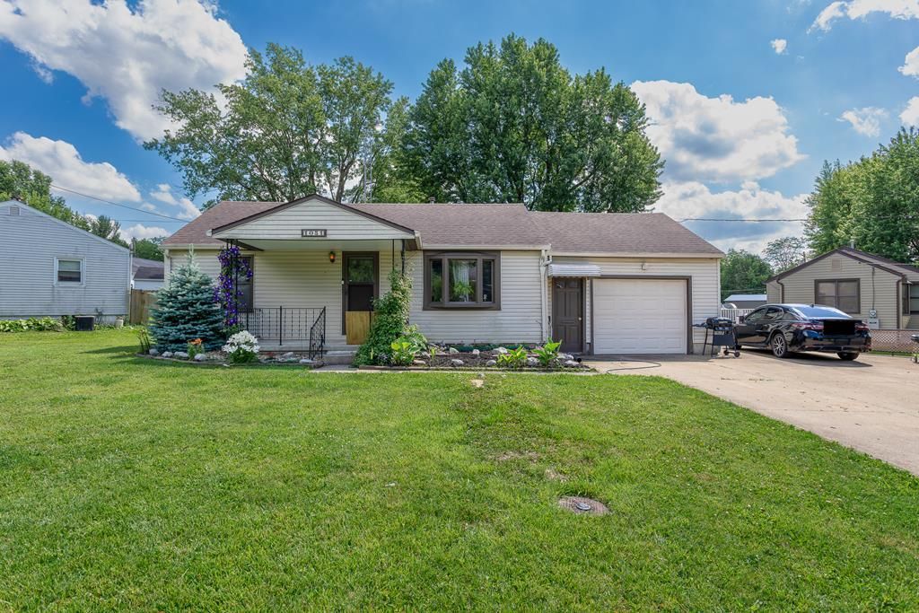 1051 Bibich Ct, Crestline, OH 44827 Main Photo