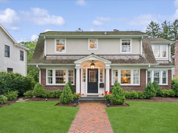 1107 Griffith Road , Lake Forest, IL 60045