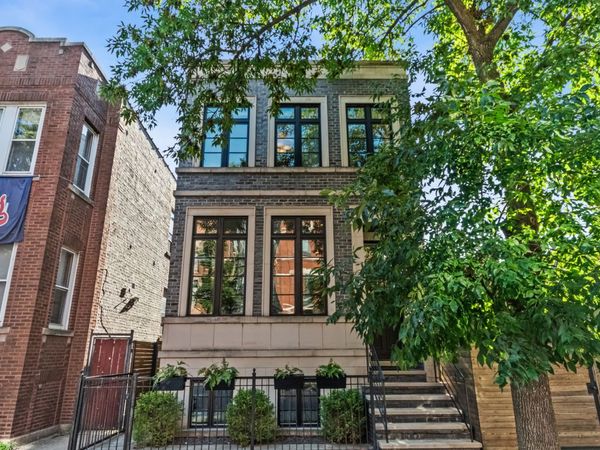 904 S Miller Street, Chicago, IL 60607