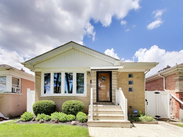 1118 Bohland Avenue , Bellwood, IL 60104
