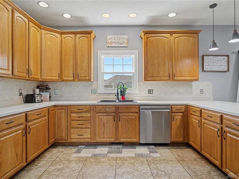 2510 Saybrook Court, Troy, OH 45373 Photo 11