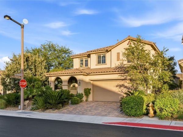 12225 Los Mares Lane , Las Vegas, NV 89138