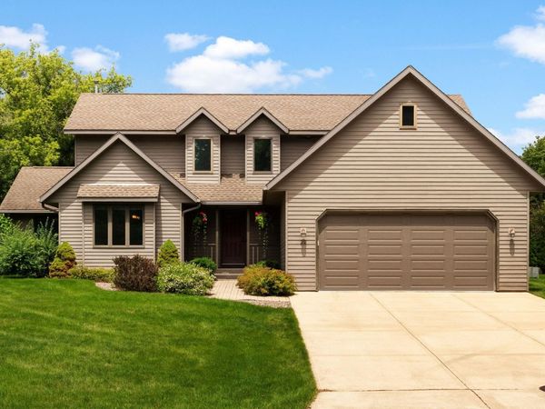 22 Stacy Lane, Madison, WI 53716