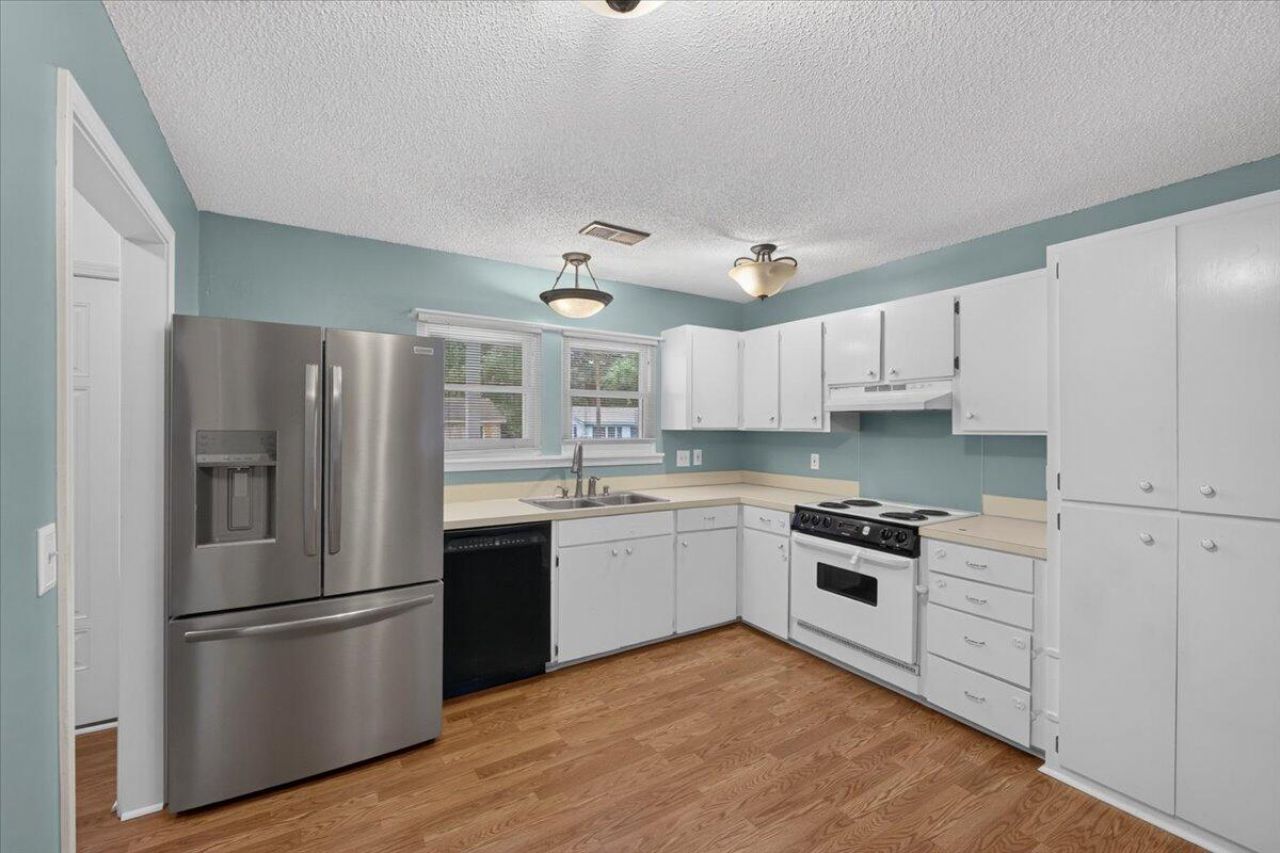121 Gator Drive Photo 12