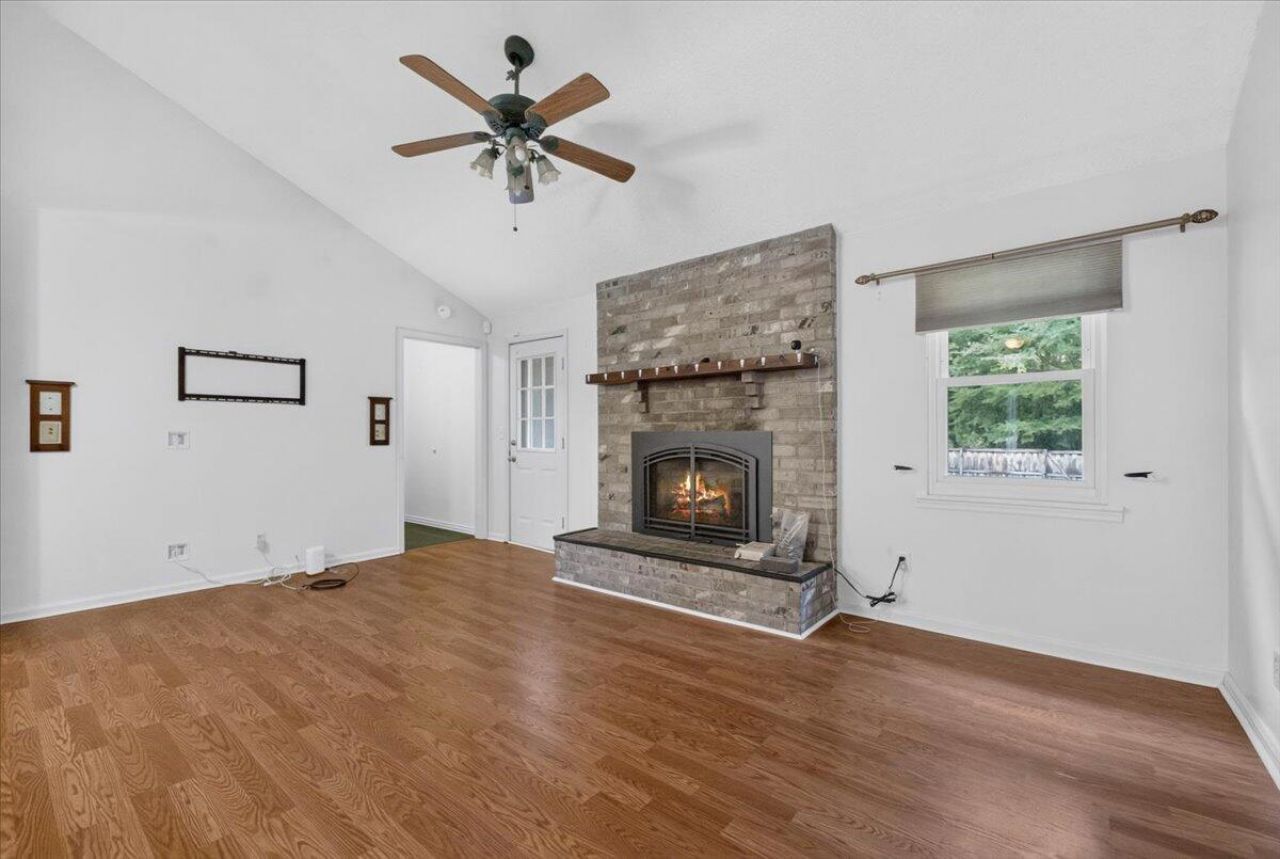 121 Gator Drive Photo 19