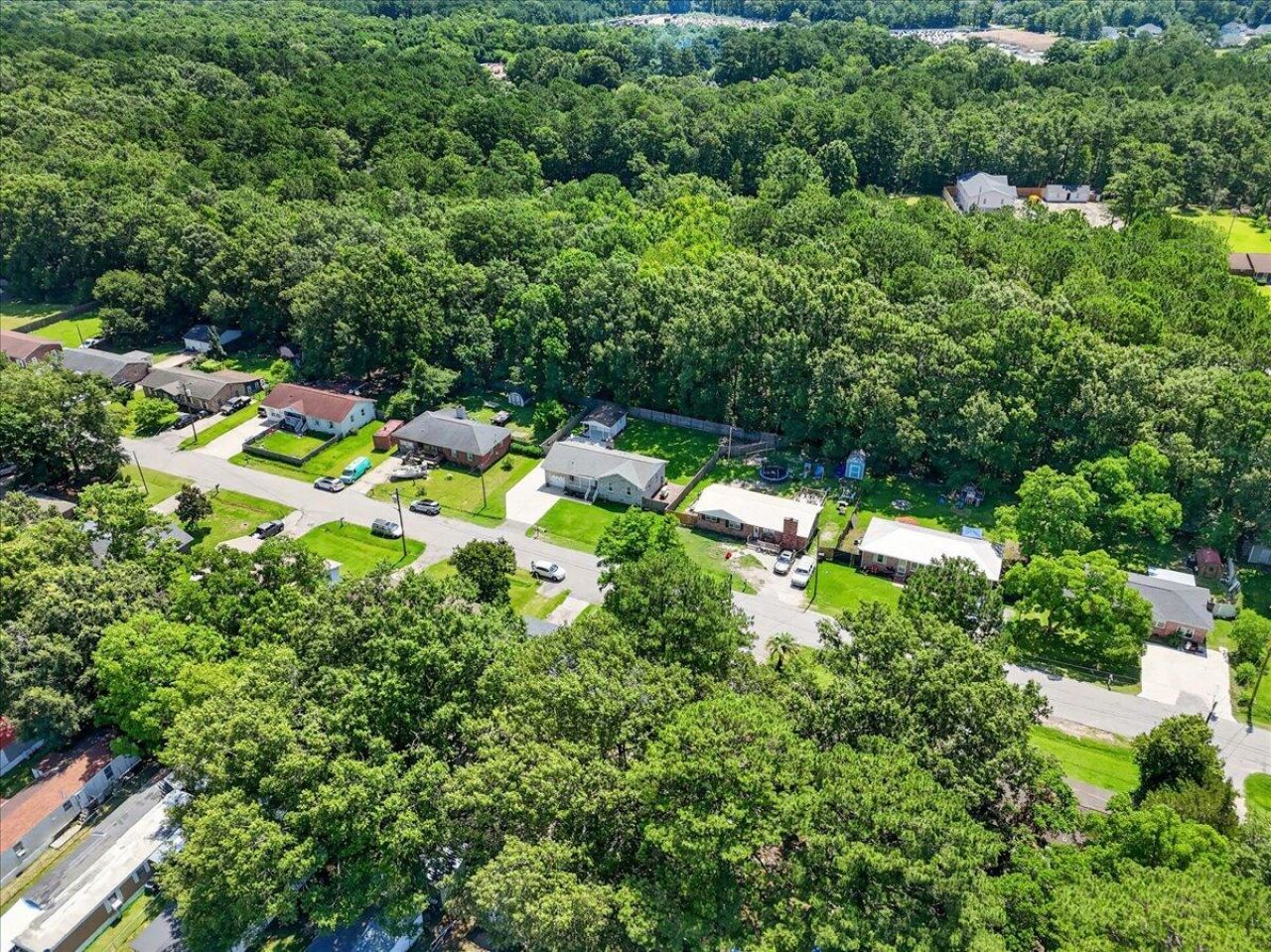 121 Gator Drive Photo 33