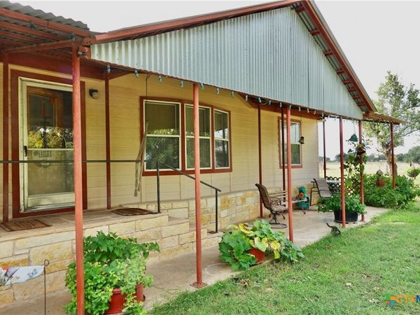 170 County Road 505 , Goldthwaite, TX 76844