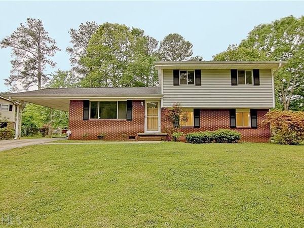 745 Anderson Drive , Jonesboro, GA 30236