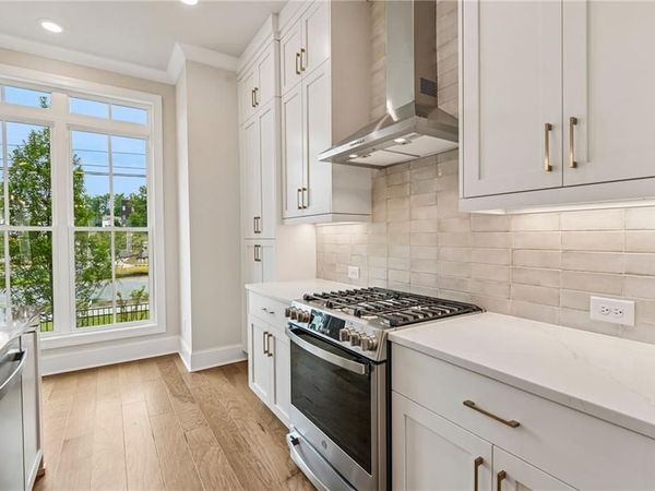 210 Midnight Oak Run, Unit 3, Alpharetta, GA 30009