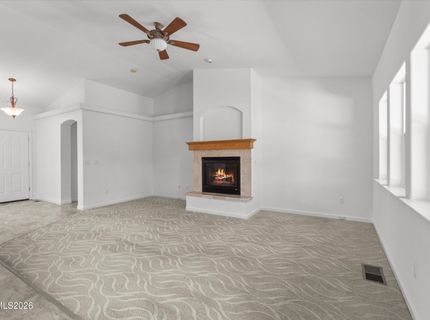 3185 Quick Cal Way, Fernley, NV 89408 Photo
