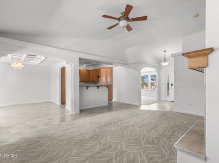 3185 Quick Cal Way, Fernley, NV 89408 Photo