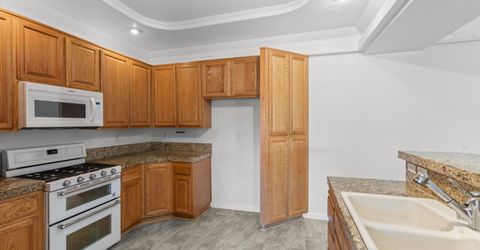 3185 Quick Cal Way, Fernley, NV 89408 Photo