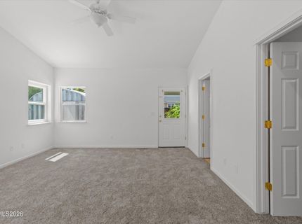 3185 Quick Cal Way, Fernley, NV 89408 Photo