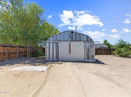 3185 Quick Cal Way, Fernley, NV 89408 Photo