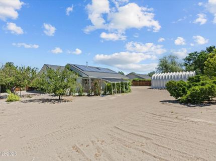 3185 Quick Cal Way, Fernley, NV 89408 Photo