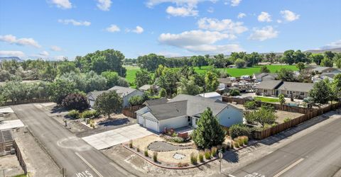 3185 Quick Cal Way, Fernley, NV 89408 Photo