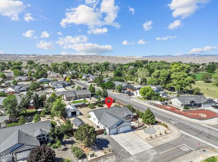 3185 Quick Cal Way, Fernley, NV 89408 Photo