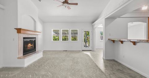 3185 Quick Cal Way, Fernley, NV 89408 Photo