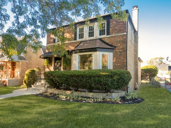 3312 N New England Avenue , Chicago, IL 60634