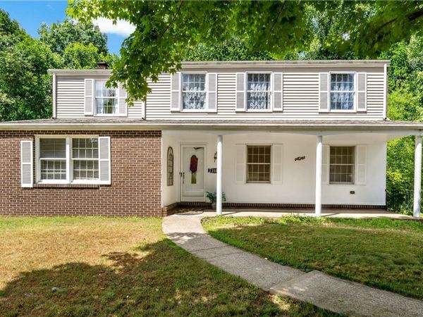 2105 Pendleton Dr, Monroeville, PA 15146