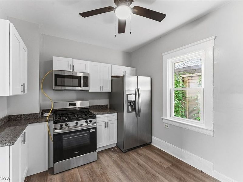1349 E 115th Street, Cleveland, OH 44106 Photo 11