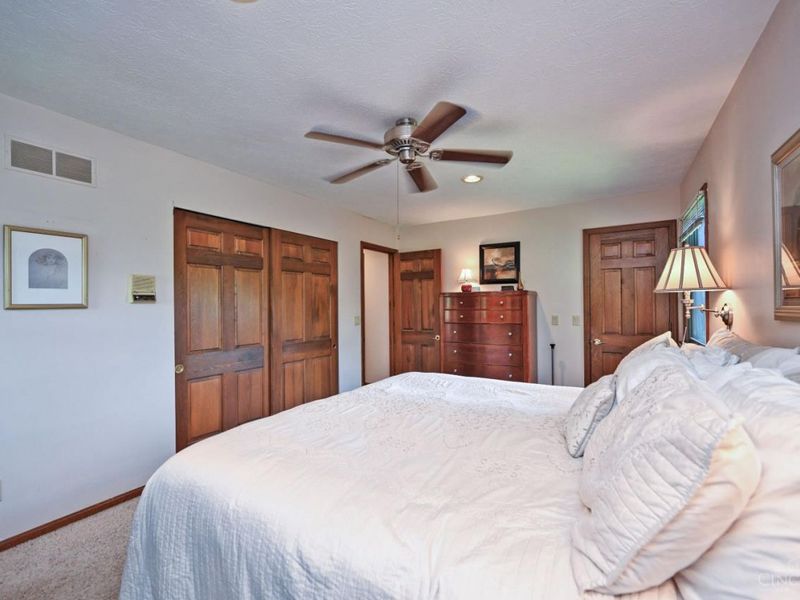 6356 Oakcreek Drive, Colerain Township, OH 45247 Photo 29