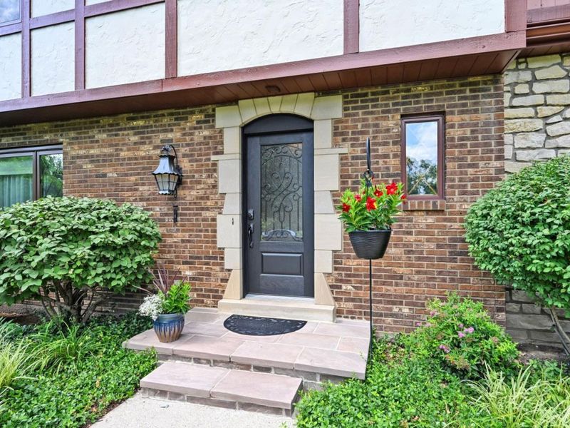 6356 Oakcreek Drive, Colerain Township, OH 45247 Photo 5
