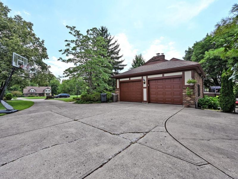 6356 Oakcreek Drive, Colerain Township, OH 45247 Photo 63