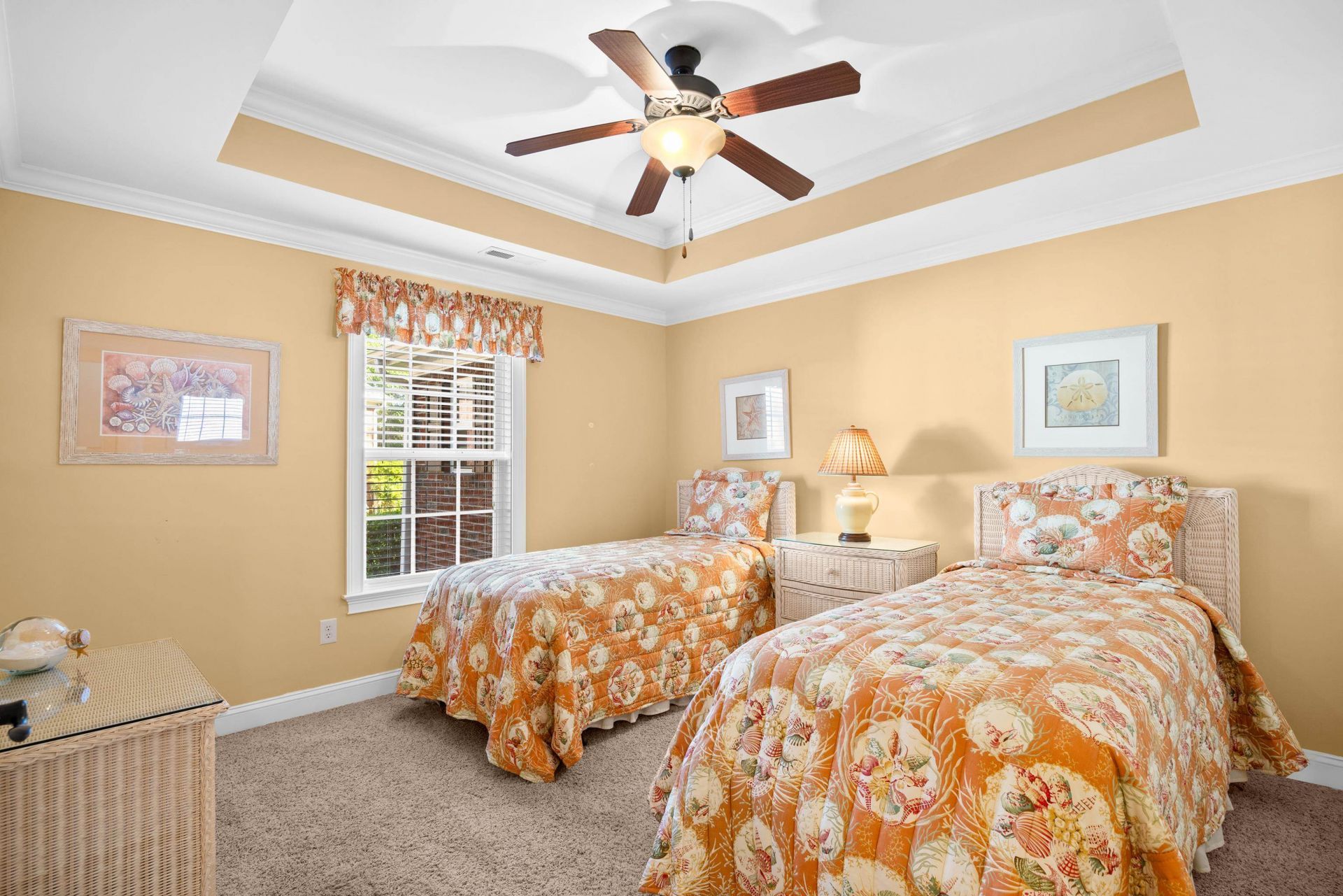 504 Harrington Ct. Photo 10
