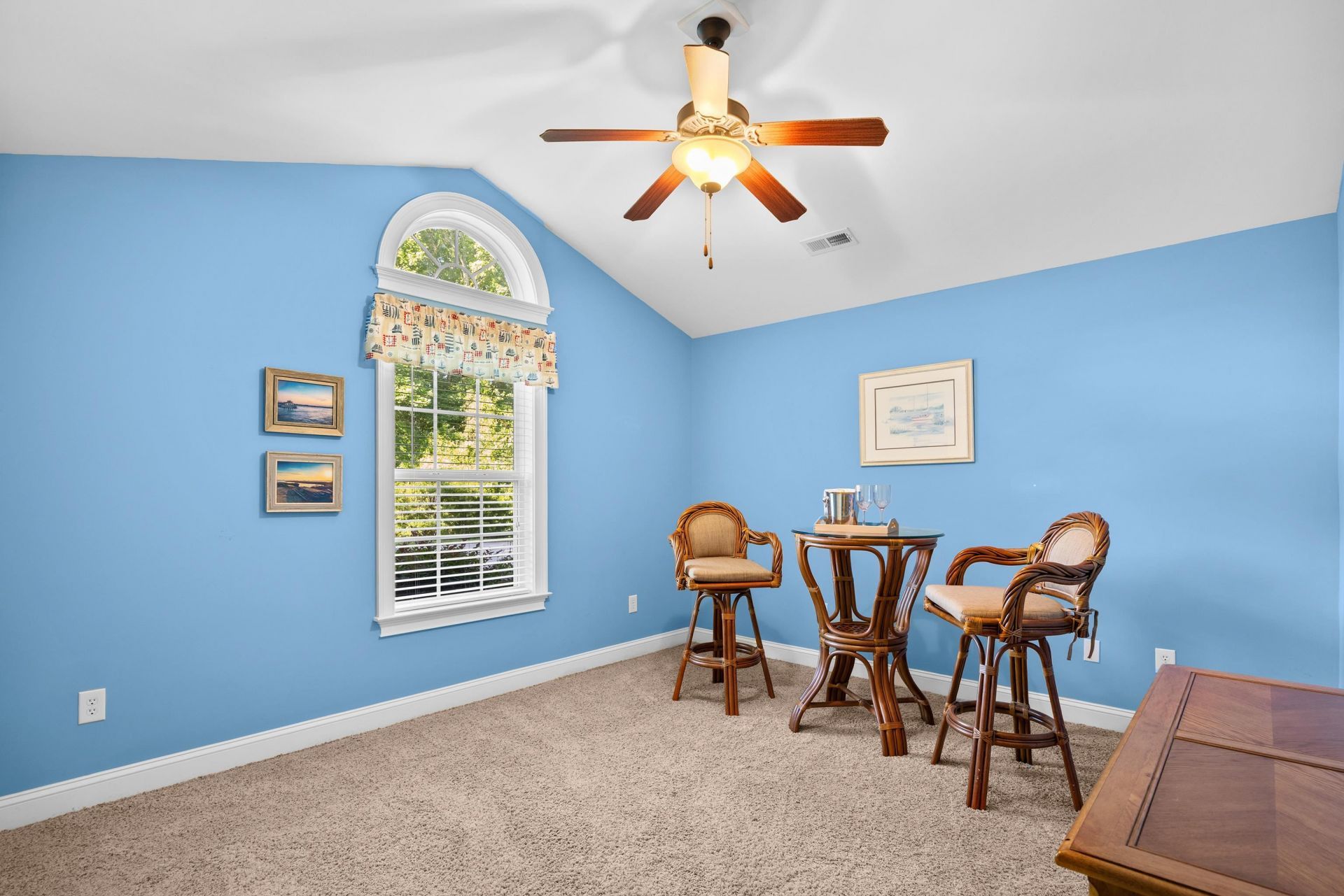 504 Harrington Ct. Photo 13