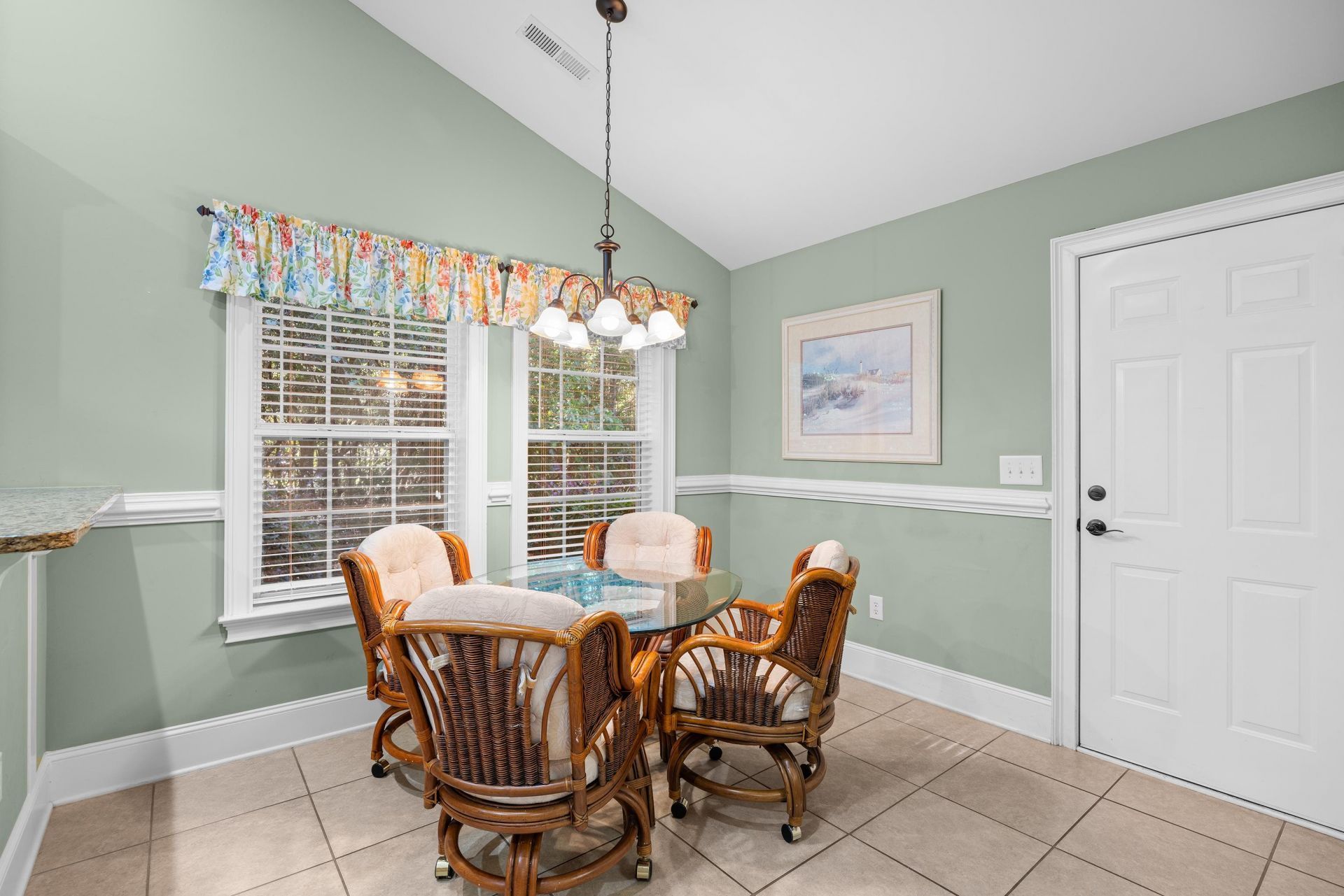 504 Harrington Ct. Photo 27