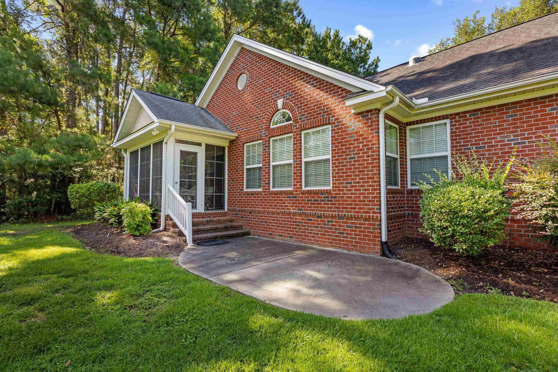 504 Harrington Ct. Photo 31
