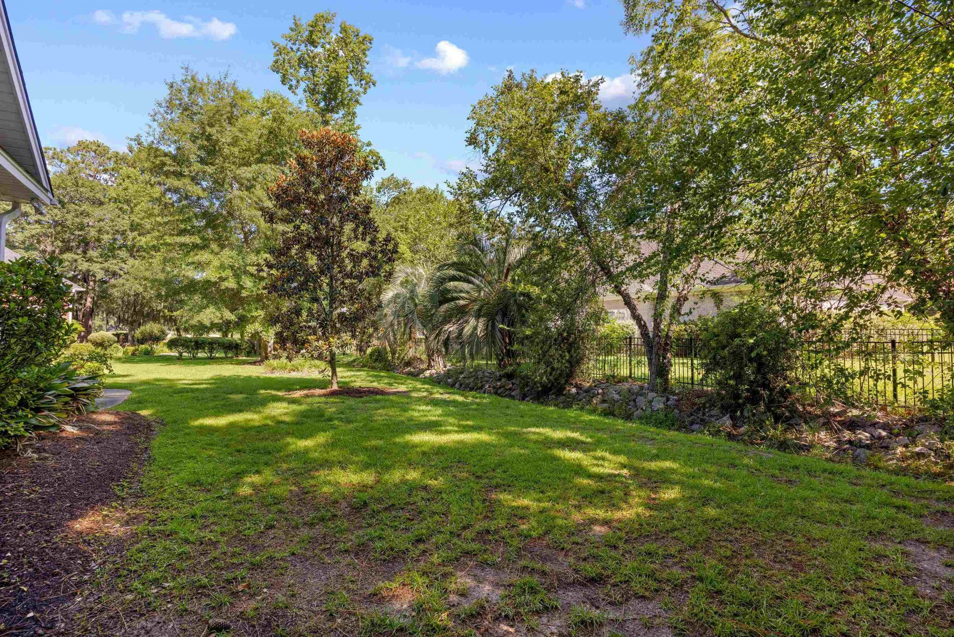 504 Harrington Ct. Photo 34