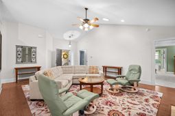 504 Harrington Ct. photo 4