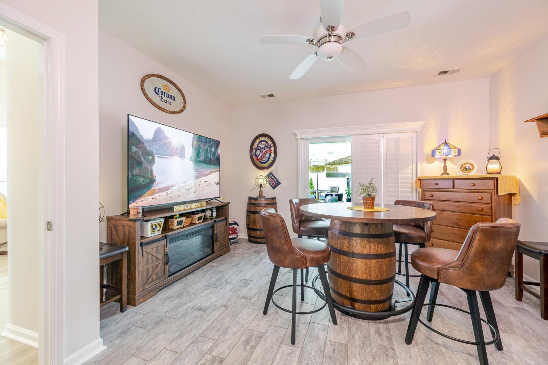 316 Saint Catherine Bay Ct. Photo 17