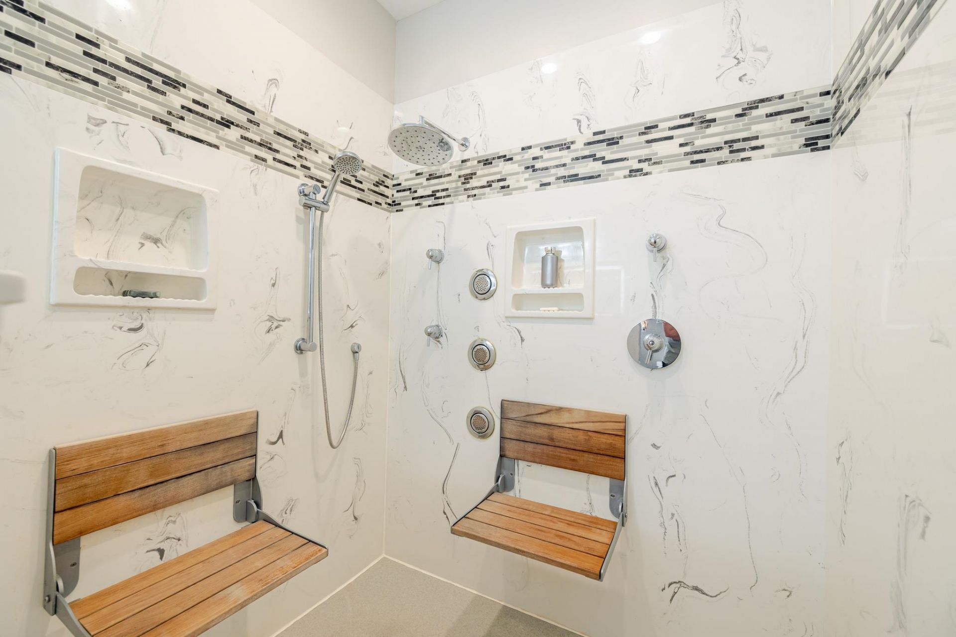 316 Saint Catherine Bay Ct. Photo 22