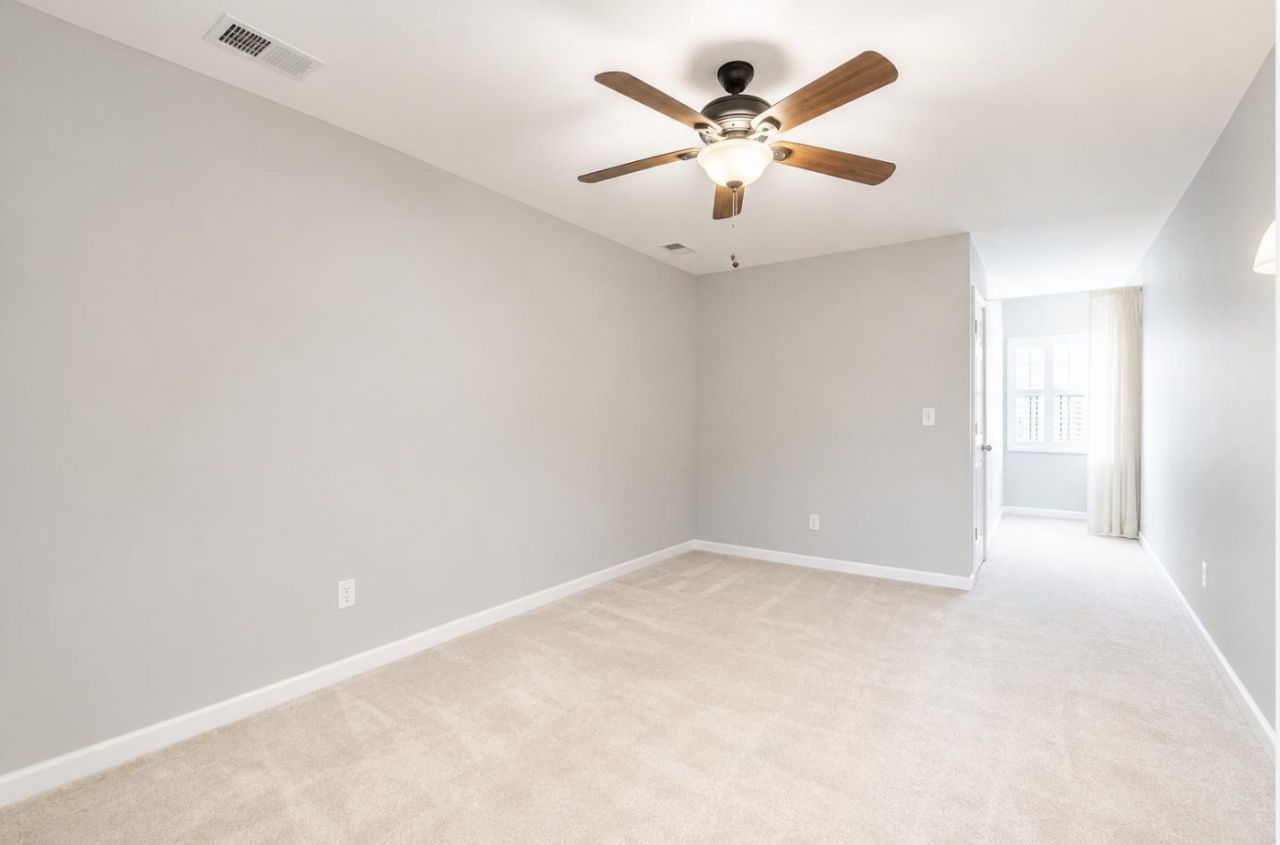 316 Saint Catherine Bay Ct. Photo 35