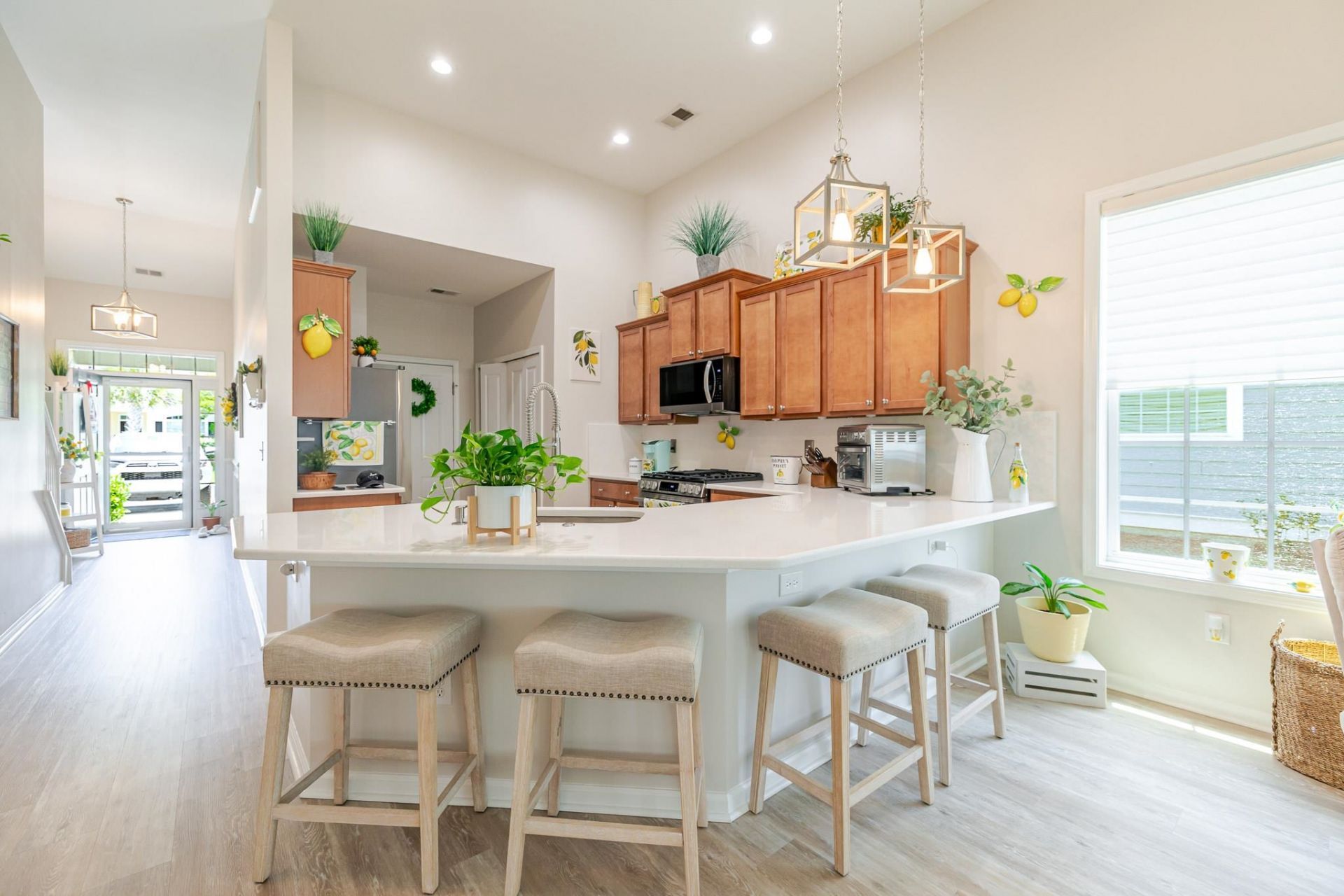 316 Saint Catherine Bay Ct. Photo 6