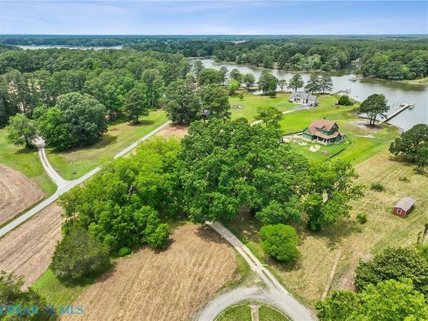 1458 New Point Comfort Highway, Mathews, VA 23109