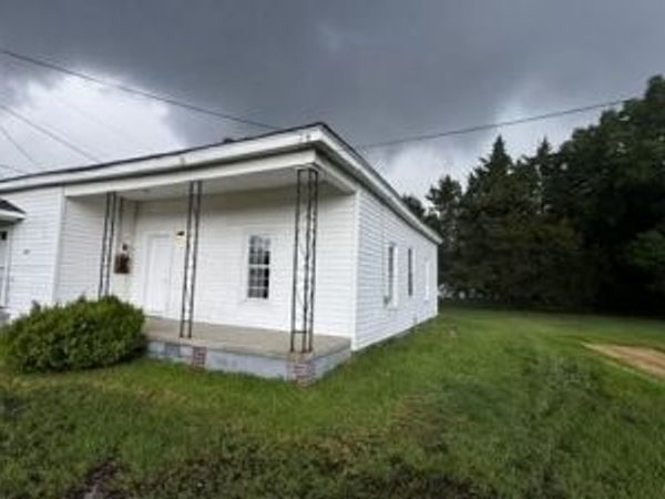 800 E Raleigh Boulevard , Rocky Mount, NC 27801