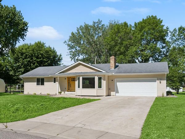 5447 54th Circle NE, Albertville, MN 55301