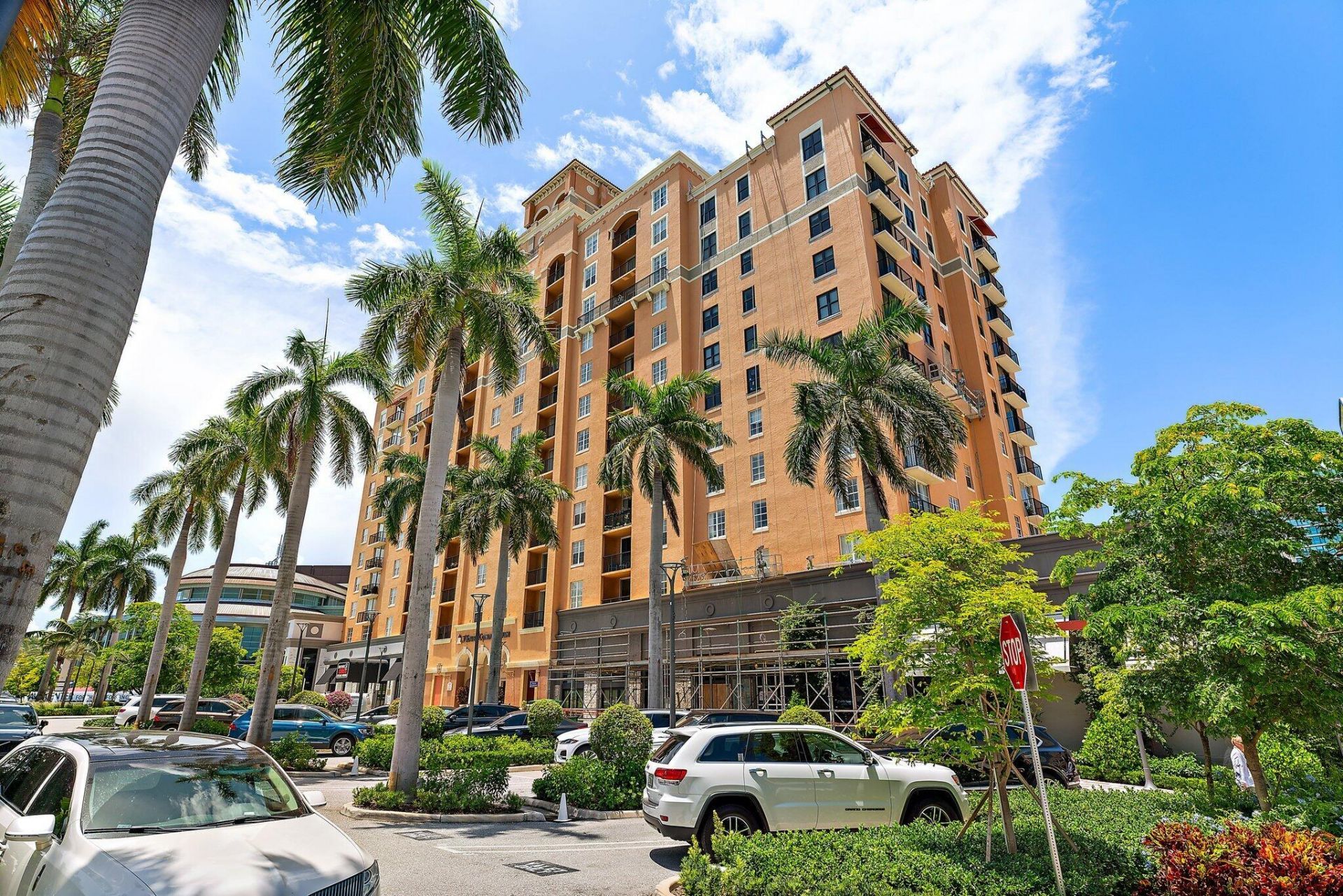 651 Okeechobee Boulevard, Unit 612, West Palm Beach, FL 33401 Photo